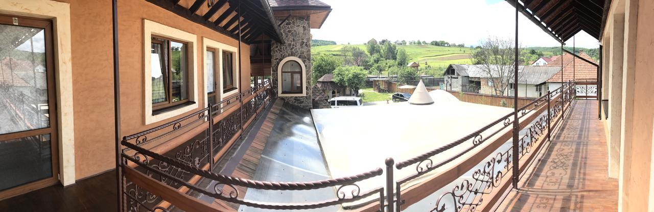 Minihotel Zolotoe Runo Ploskoye Экстерьер фото