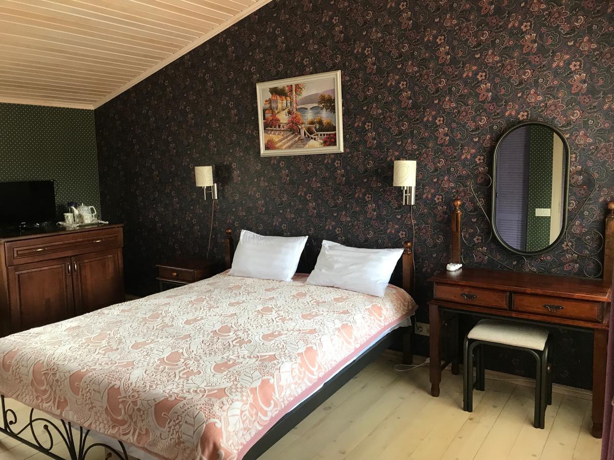 Minihotel Zolotoe Runo Ploskoye Экстерьер фото