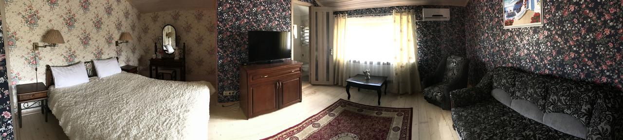 Minihotel Zolotoe Runo Ploskoye Экстерьер фото